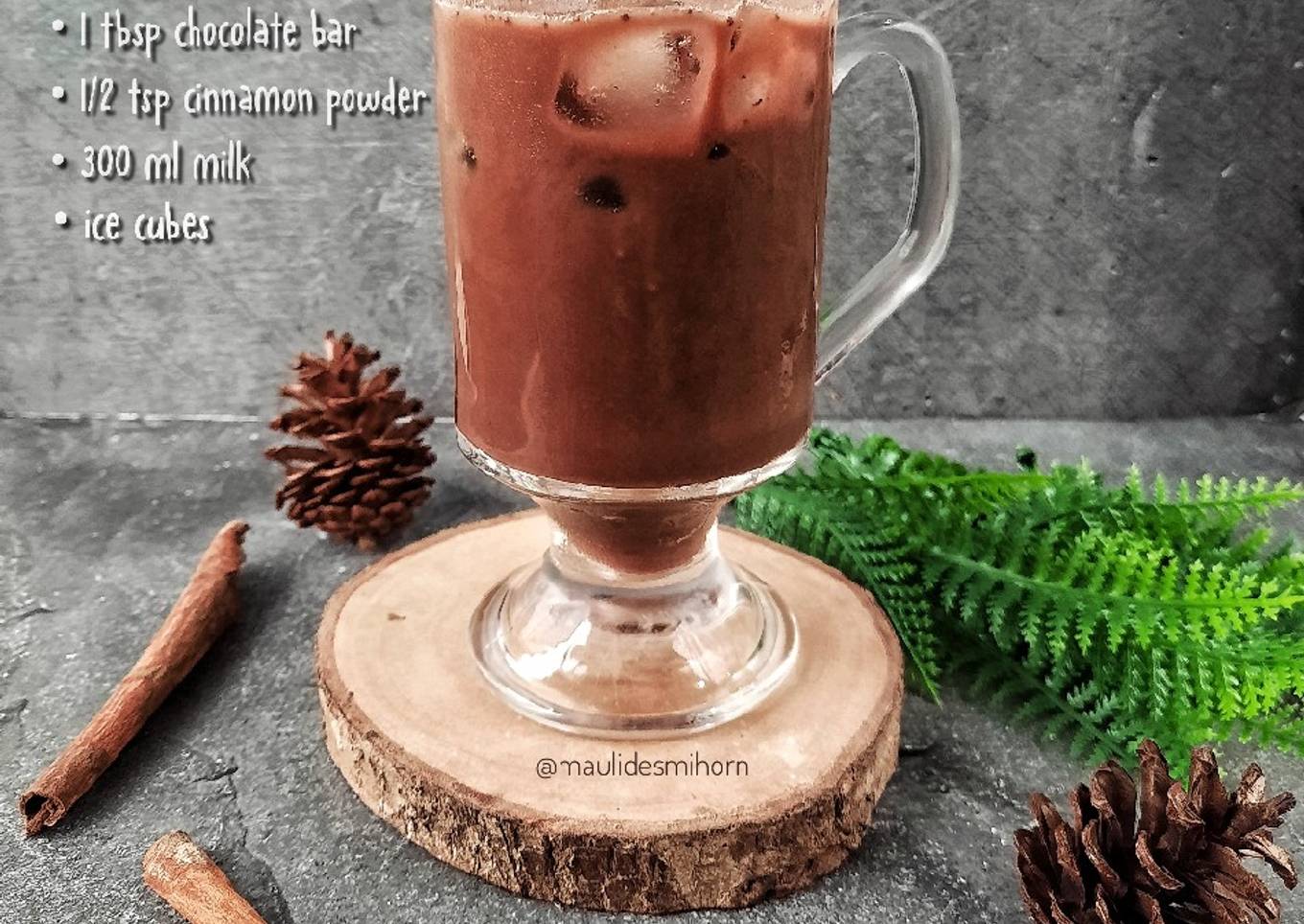 Cinnamon Iced Chocolate