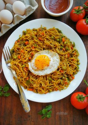মসালা ম্যাগি (mashala maggie recipe in Bengali) রেসিপির প্রধান ছবি