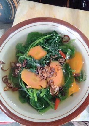 Foto resep Sayur bening bayam mix wortel