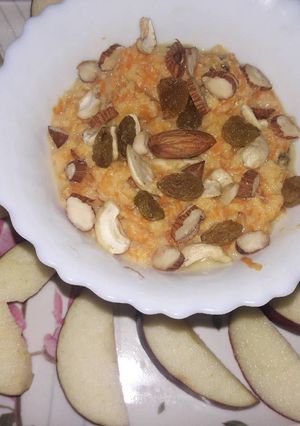 सेब, गाजर रब्धी (Apple, carrot Rabdhi recipe in hindi) रेसिपी मुख्य फोटो
