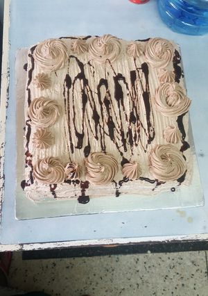 A picture of Choclate cream cheese cake.