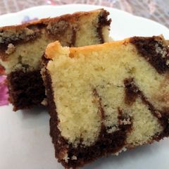 A picture of Marble Cake.