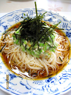 A picture of Okra Somen Noodles.