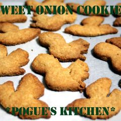 A picture of New Harvest Sweet Onion Sablé Cookies.