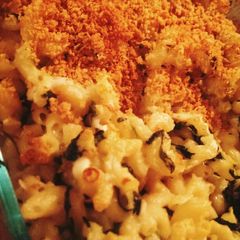 A picture of Creamy Greek Mac & cheese.