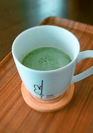 A picture of Low Calorie Matcha Latte For Dieters.
