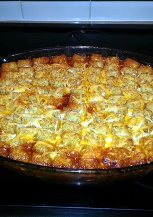 A picture of Texas Tater-tot Pie.