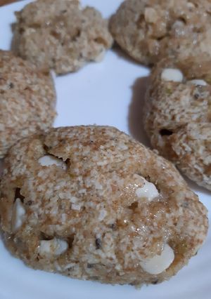 Una foto de Galletas de coco y limón integrales. Apto veganos!
