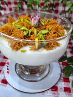 عکسی از دستور دسر محلبی شعریه 😋