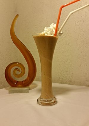A picture of Pumpkin Pie Milkshake.