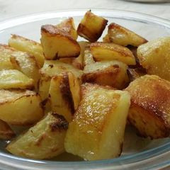 A picture of Quick roast potatoes.
