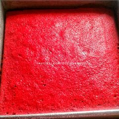 A picture of Red velvet cake.