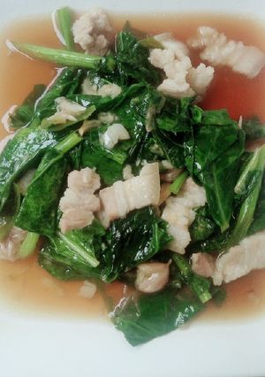 รูปของ ผัดผักคะน้าหมูสามชั้น