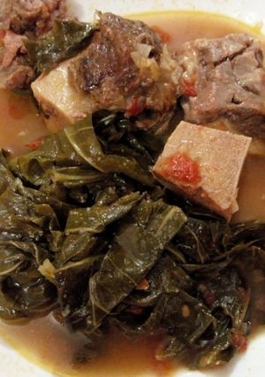 A picture of Boiled beef soup.
