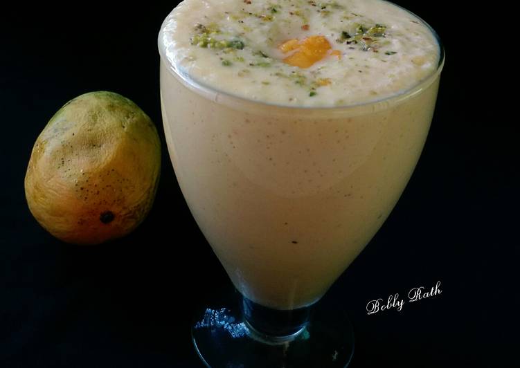 Mango milk shake