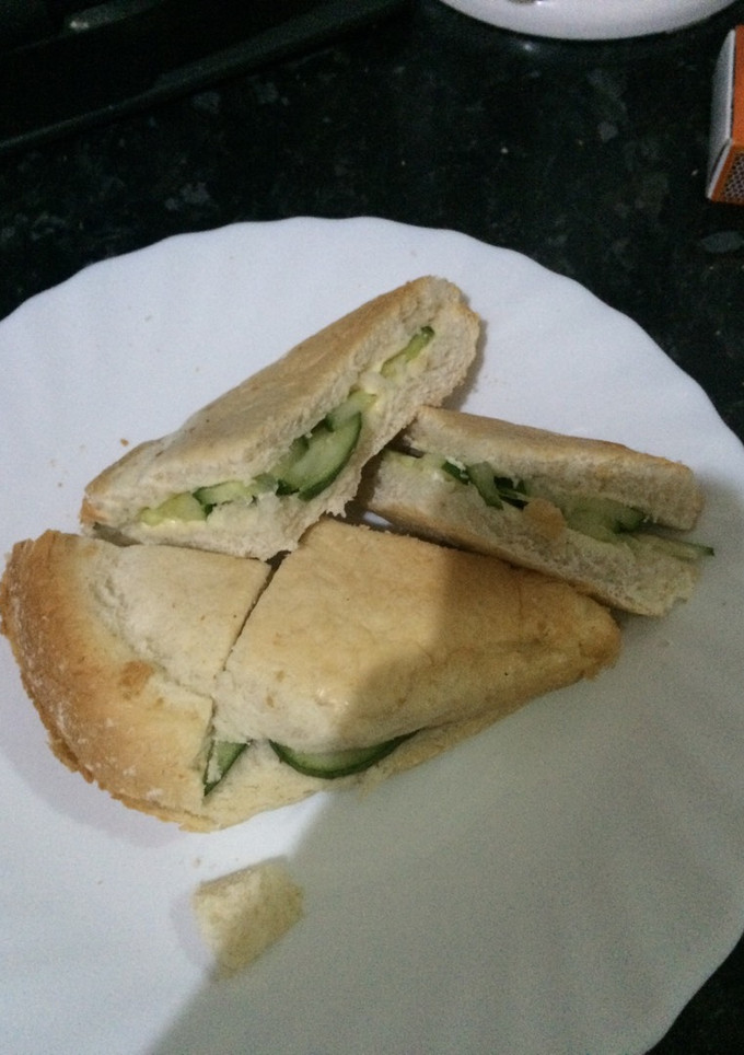 Una foto de Sandwich de pepino inglés