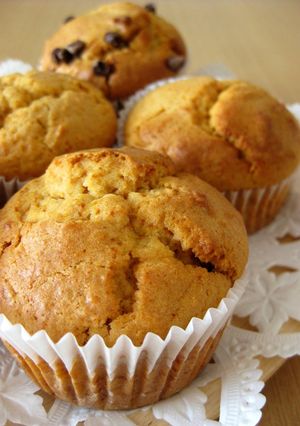 A picture of Kinako & Honey Muffins.