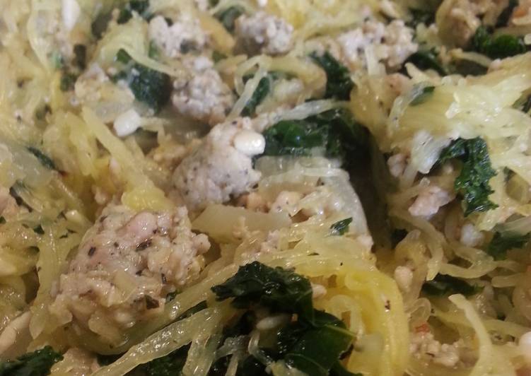 Spaghetti squash with kale and sausage Spaghetti squash with kale and sausage