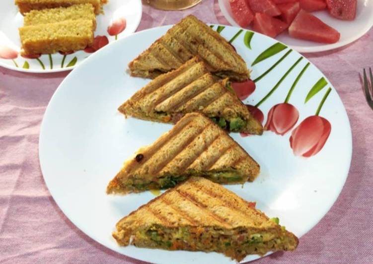 Easiest Way to Prepare Award-winning Peri peri mix vegetables and cheese sandwich