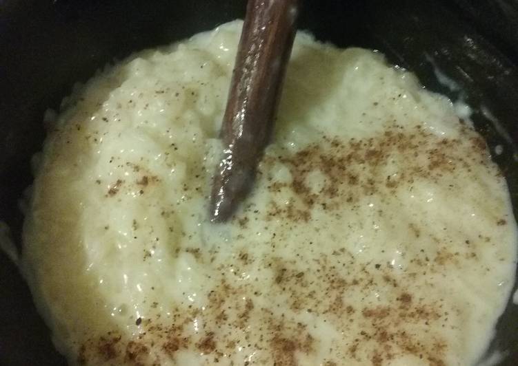 Simple Way to Make Homemade Arroz con leche