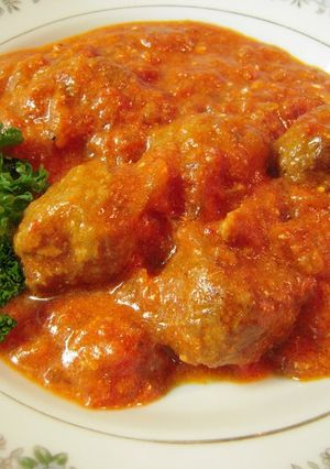 A picture of Cheese Meatballs in Tomato Sauce.