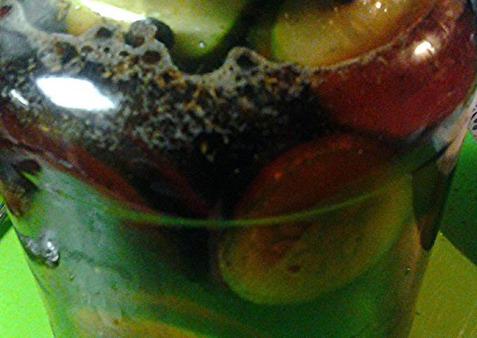 Step-by-Step Guide to Prepare Homemade Dark pickles