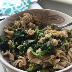 A picture of Superfood Pasta With Tuna And Zucchini.