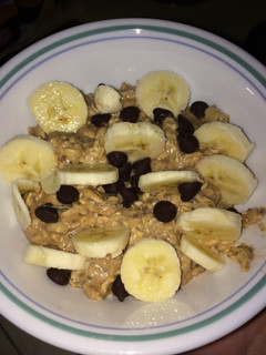 A picture of Easy Peanut Butter Banana Overnight Oats.