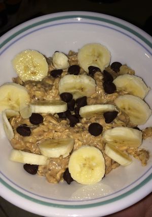 A picture of Easy Peanut Butter Banana Overnight Oats.