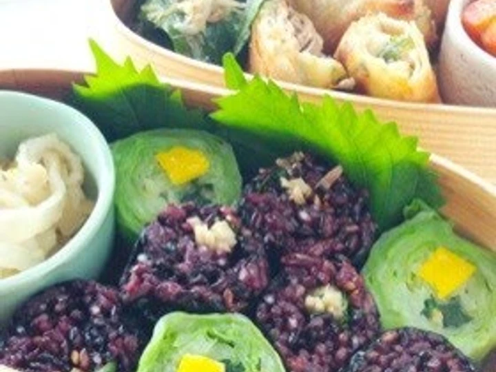 Easy Way Make Recipe Black Rice Futomaki Rolls with Wasabi Stems that is So Delicious, Appealing}