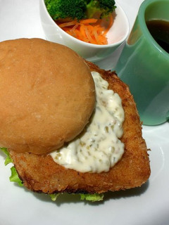A picture of Hanpen Fish Burgers.