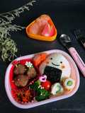 82. Simple onigiri 🍙 bento 🍱