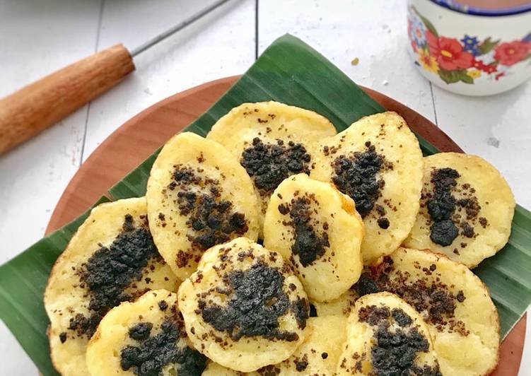  Resep Kue cubit pisang  oleh Frielingga Sit Cookpad