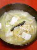 Daikon Radish Miso Soup with Small Dried Sardines