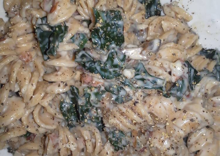 How to Make Homemade Kale & mushrooms alfredo pasta