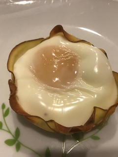 Una foto de Tacitas de papa con huevo y queso