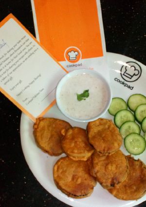 A picture of Brinjal Pakora.