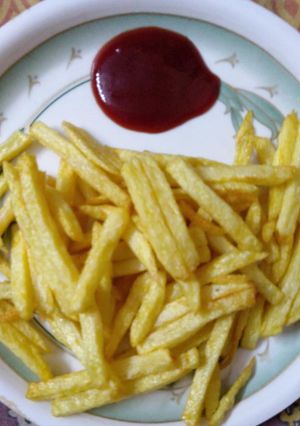 A picture of French fries.