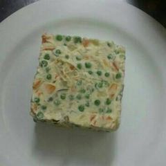 A picture of Russian salad (basic).