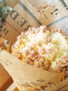 Foto resep Cheese Custard Muffins with Cinnamon Streusel Topping