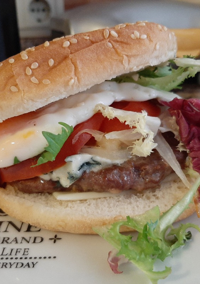 Una foto de Hamburguesa de Potro