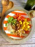 Ensalada de canónigos con piña y pollo