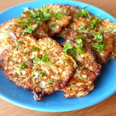 A picture of Courgette fritters.