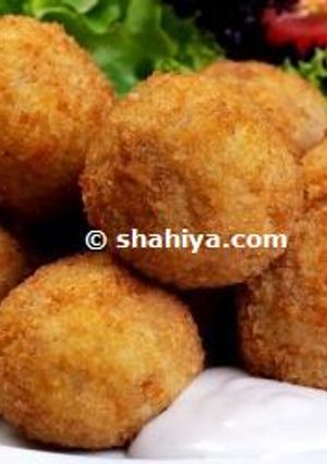 A picture of Excellent Deep Fried Shrimp Balls.