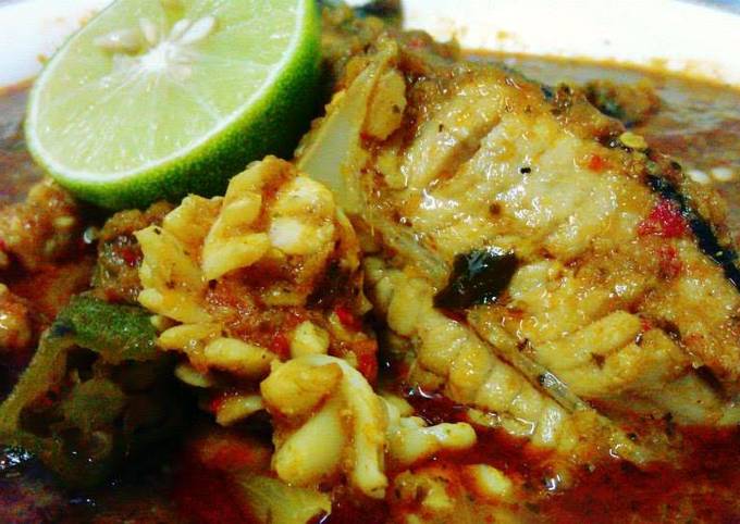 Assam(Tamarind) Curry fish & squid