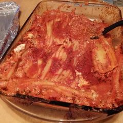 A picture of Basic stuffed manicotti.