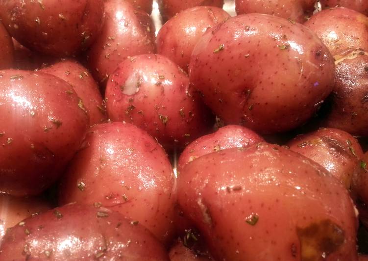 Recipe of Perfect Red Potatoes with Herbs &amp; Butter