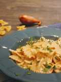 Farfalle cremose,al salmone