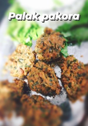 A picture of Palak pakora.
