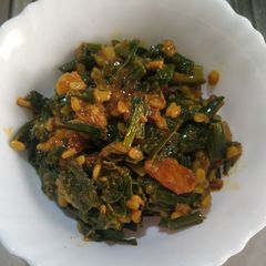 A picture of Spring onion sabji.